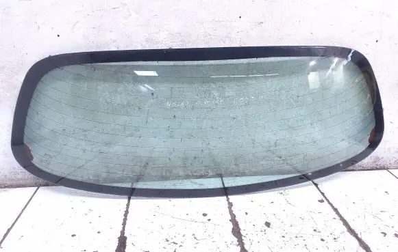 Nissan Almera N16 Rear windscreen/windshield window AS2