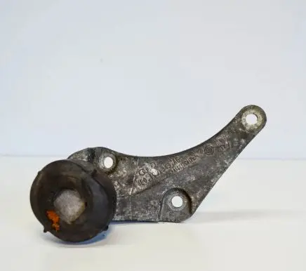 Audi A8 S8 D3 4E Engine mounting bracket 4E0199343AG