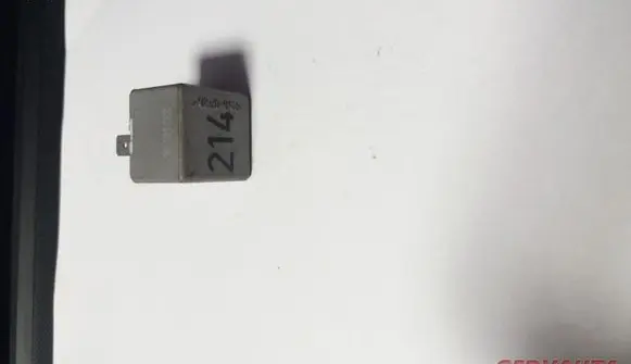 Audi A6 S6 C5 4B Other relay 443951253K