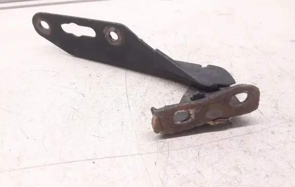 Honda CR-V Engine bonnet/hood hinges