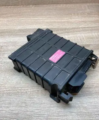 Audi 100 S4 C4 Engine control unit/module ECU 811906264G 0280800188