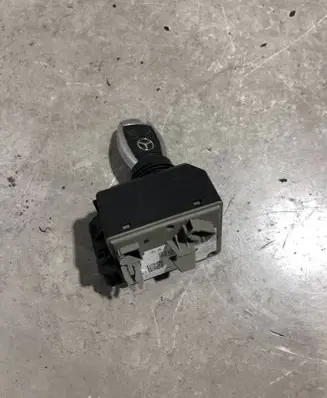 Mercedes-Benz E W212 Ignition lock A2129055000
