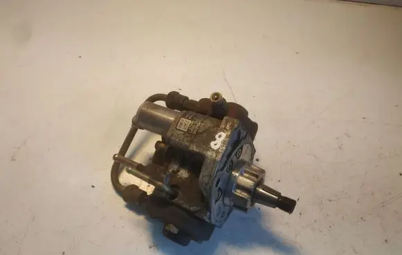 Toyota Avensis T250 Fuel injection high pressure pump 221000G010