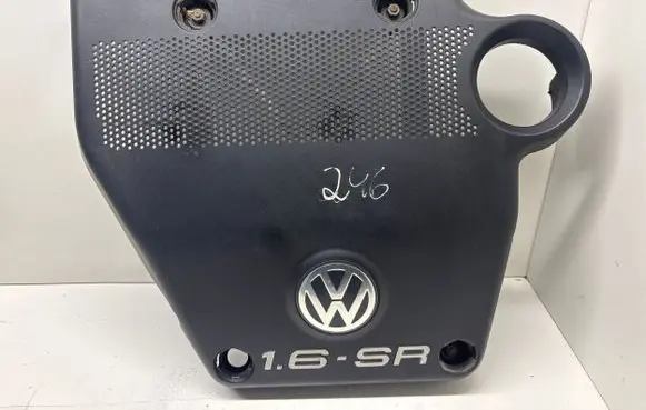 Volkswagen Golf IV Engine cover (trim) 06A103925VW