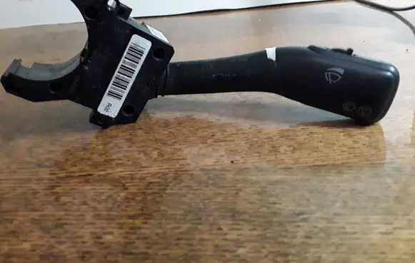 Volkswagen PASSAT B5 Wiper control stalk 4B0953503F CZK0301202012