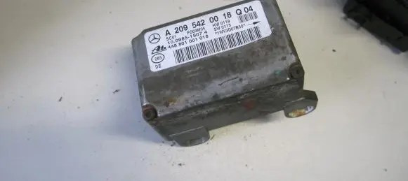 Mercedes-Benz C W203 ESP acceleration yaw rate sensor A2095420018