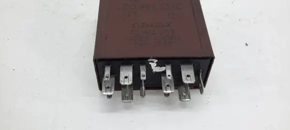 Volkswagen Golf IV Other relay 4B0955531C 72WA403