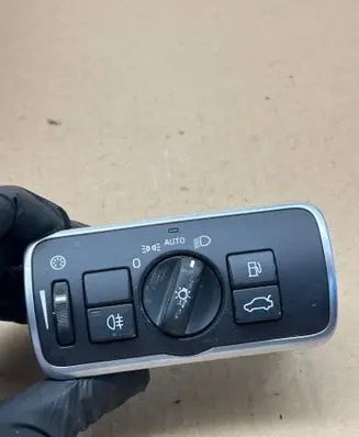 Volvo S60 Light switch 30739448 10096701 141013