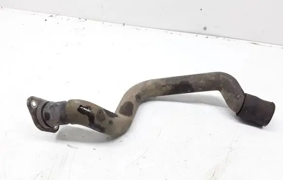 Volvo S60 Breather hose/pipe 8678449
