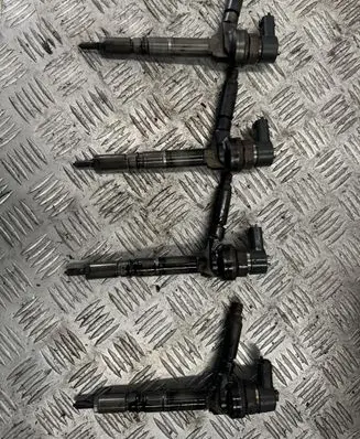 Opel Astra H Fuel injectors set 0445110174