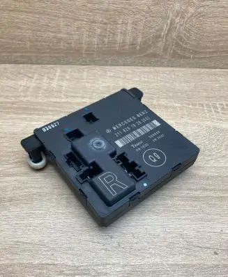 Mercedes-Benz E W211 Door control unit/module 2118201626 356806
