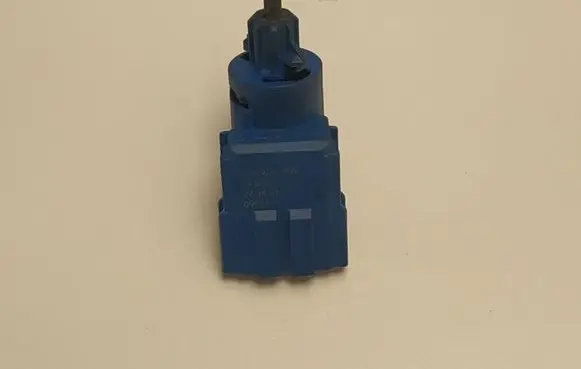 Clutch pedal sensor