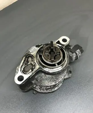 Citroen Berlingo Vacuum pump