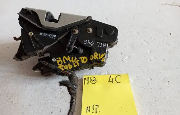 BMW 3 E46 Rear door lock 56598956