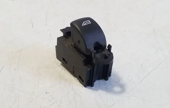 Volvo XC60 Electric window control switch 31433408