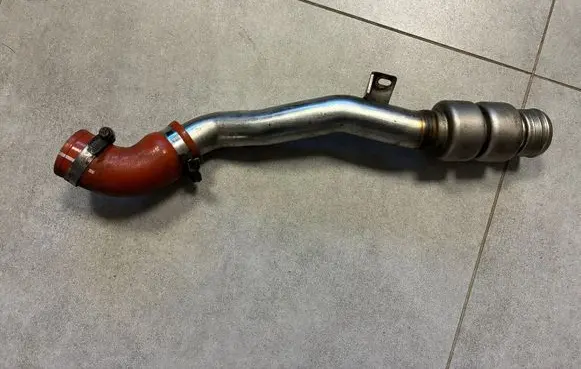 Land Rover Range Rover Sport L320 Intercooler hose/pipe LR019396
