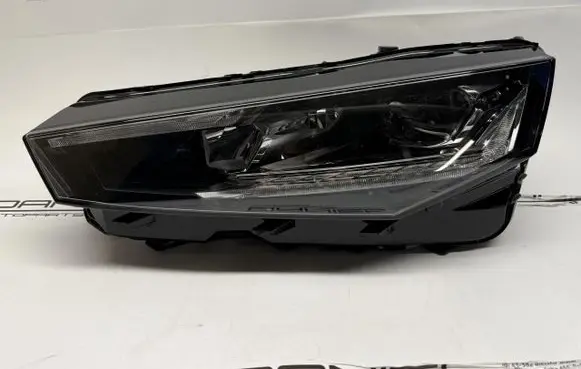 Skoda Scala Headlight/headlamp 655941015A