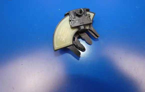 Volvo XC90 Brake pedal sensor switch 31381618 20151123 BQ6FA