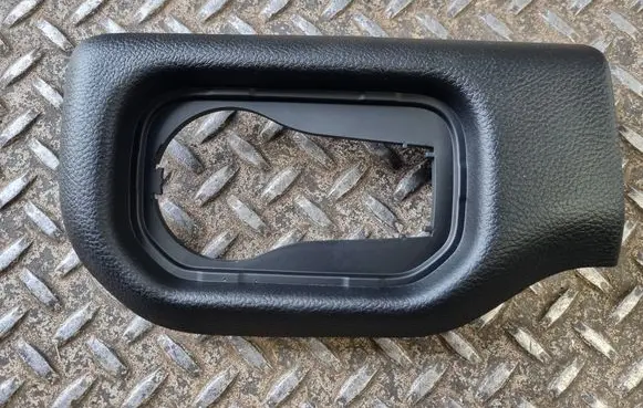 Ram 1500 Panel trim 6BK75TX7AB 6BK75TRMAB