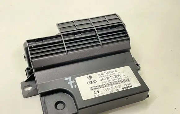 Audi A6 S6 C6 4F Other control units/modules 4F0907280A F005S00102 4F0910280