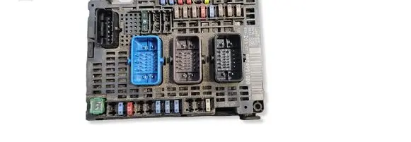 Peugeot 508 BSM Control unit 9674921980