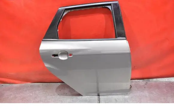 Ford Focus Rear door 
