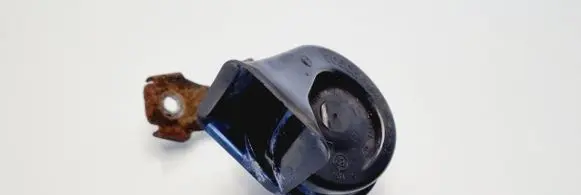 Volkswagen Jetta V Horn signal 70388115