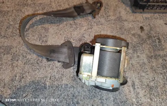 Renault Laguna II Rear seatbelt 117193 120404