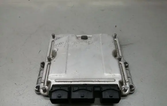 Citroen Xsara Picasso Engine control unit/module 9658373180 0281011518