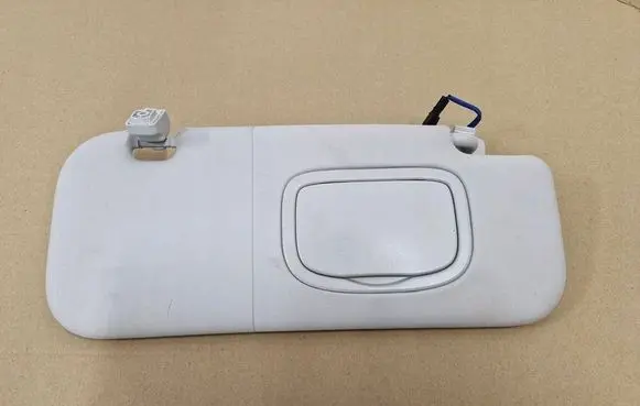 Fiat 500X Sun visor