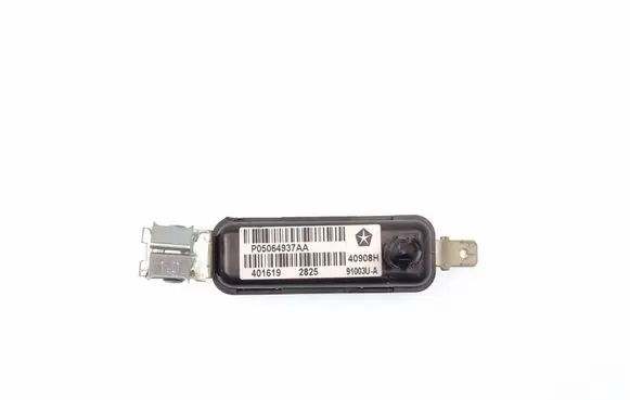 Chrysler 200 Aerial antenna amplifier P05064937AA 05064937AA 40908H