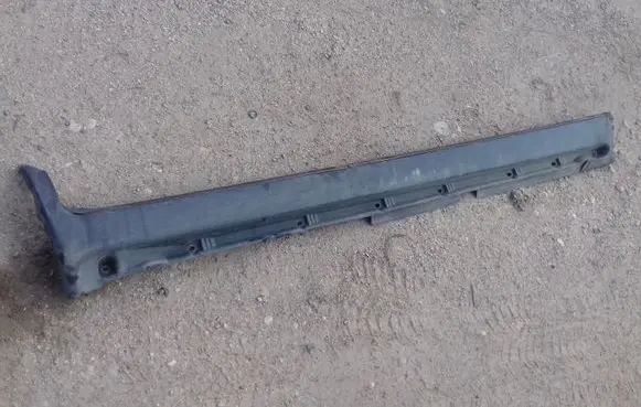 Volvo XC70 Sill 8620138 09190882