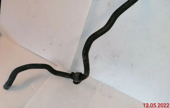 Mercedes-Benz S W221 Engine coolant pipe/hose A2215014184