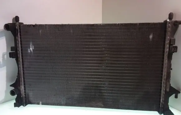 Renault Laguna II Coolant radiator 8200008764