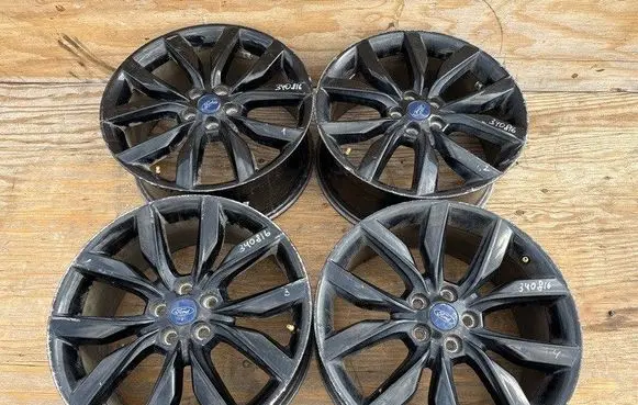 Ford Escape III R19 carbon fiber rim GJ5Z1007E