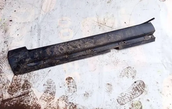 Volvo S60 Sill 9178761