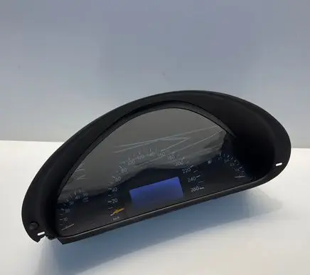 Mercedes-Benz C W203 Speedometer (instrument cluster) A2035403047 110080231 2035403047