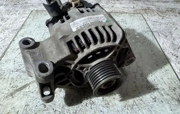 Ford Focus C-MAX Generator/alternator 3N1110300AC Q9K3B MS1022118352