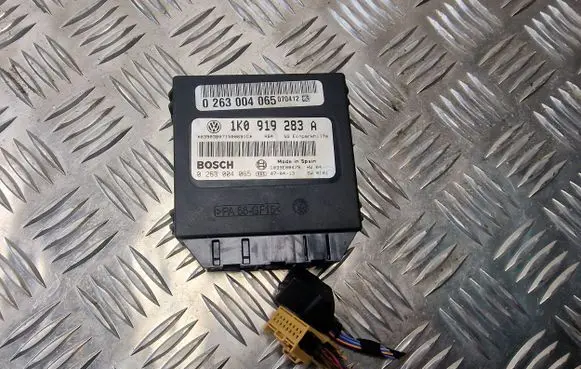 Volkswagen Golf V Parking PDC control unit/module 1K0919283A