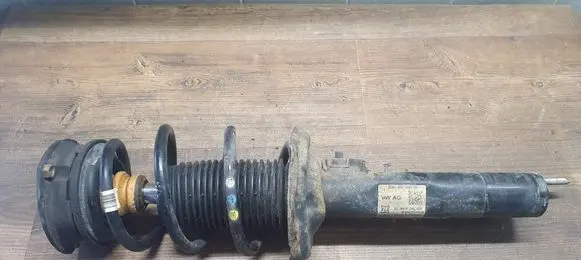 Volkswagen PASSAT B8 Front shock absorber/damper 3Q0413031BP W48SZFV405N 824904010025