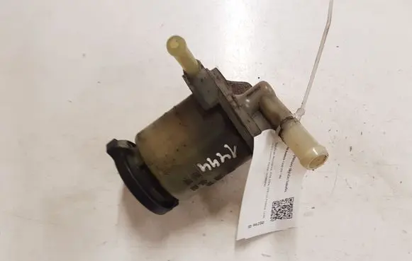 Power steering fluid tank/reservoir
