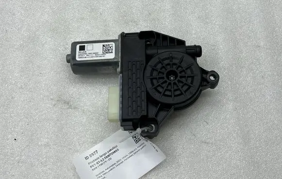 BMW 1 F40 Front door window regulator motor 19031060023 CMOA0760L