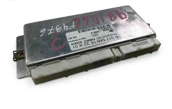 Mercedes-Benz C W202 Engine control unit/module ECU 0175451632