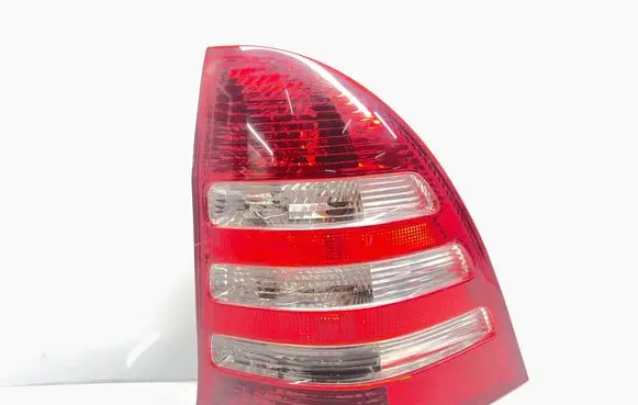Mercedes-Benz C W203 Rear/tail lights 2038202464