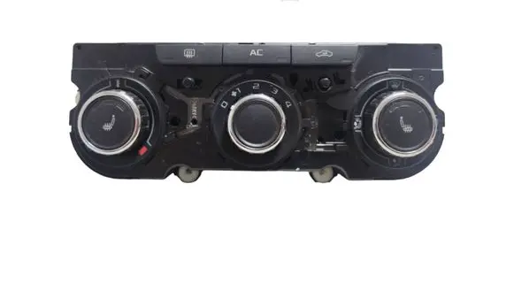 Skoda Octavia Mk2 (1Z) Climate control unit 3T0820047AD
