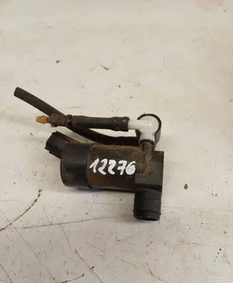 Volvo XC90 Windscreen/windshield washer pump