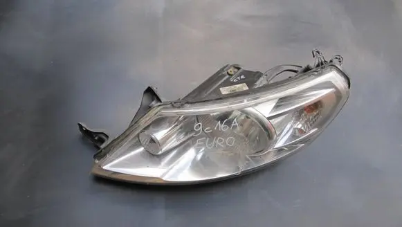 Citroen Jumpy Headlight/headlamp 89902605 1401368180