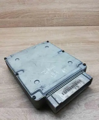 Ford Focus Engine control unit/module ECU 98AB12A650CFL REIN