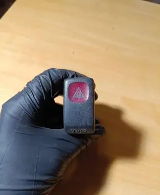 Volkswagen Golf III Hazard light switch 191953235