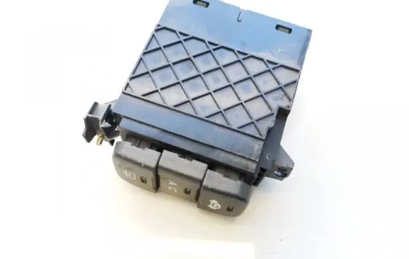 Honda Civic Windscreen/window heater switch 2921tg110 2921t-g110